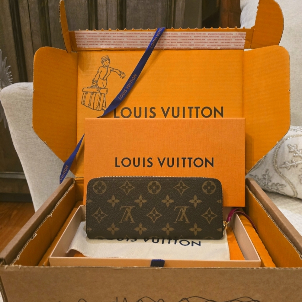 Louis Vuitton Monogram Wallet